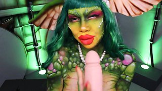Gremlins Monster Mommy Loves U!! Greta Cosplay