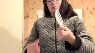 Pissing Small Pussy Hairy in the Moring