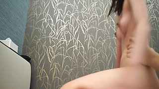 M835g11 Pick up a Young Wife Who Is Training and Consult with Her About Her Problems!