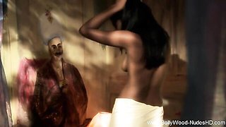 Engaging hoochie - milf trailer - Bollywood Nudes HD