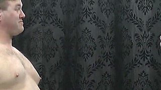 Mistress Nomi Slap the Slave's Face!