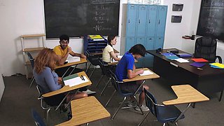 [GILFED] - Gilf Goes Back to College - Andi James - Nade