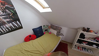 Teen Cheats on Boyfriend