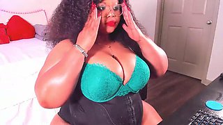 South African HOTASS28XXX lives in Florida, USA now: Big Tits, Big Ass  Milf Porn