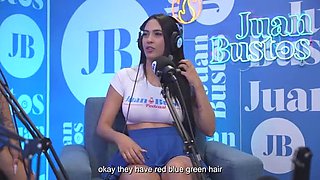 Florizqueen Gets Destroyed By Sex Machine - Moaning Latina With Big Booty & Natural Tits