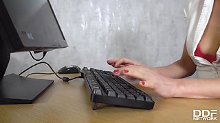 Lewd harlot breathtaking solo in the office clip