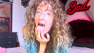 She Drippes with! Creampie Altgirl