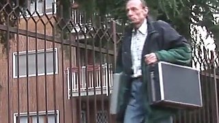 Home Cheating with Vera Lady a Slutty Italian MILF with Brown Hair Gets Her Ass Gaped and Mouth Filled
