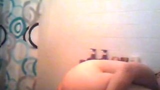 Chubby Amateur Plays With Dildo in the Shower