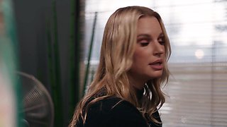 Flaming MILF Lexi Luna teaches her stepdaughter Demi Hawks how to fuck