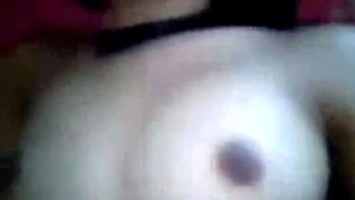 Beautiful Indonesian Babe Gives Blowjob