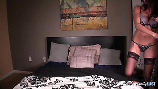 Mistress Dava fucks her step-son - FamilyLust