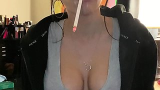 Big boobs milf masturbates with her dildo
