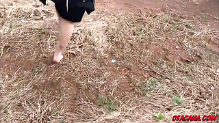 He took the young girl to fuck inside a coffee plantation
