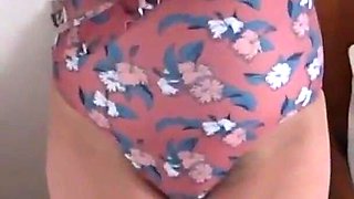 I Shave My Big Hairy Pussy to Go to the Beach in a Bikini and Get the Cocks Hard