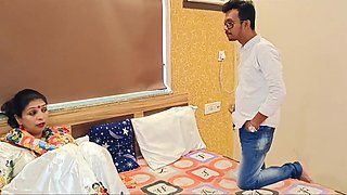 Indian Hot Bhabhi In Couple Sex Filmed In Hotel With Dirty Hindi Bengali Audio