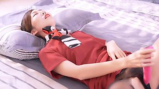 Madou met a flight attendant through the air door