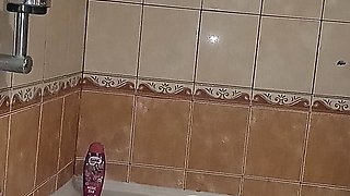 Busines Shower Women