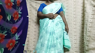 Tamil beautiful wife navel licked with tongue and sucked and took full romantic mood home made sex