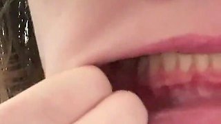Up Close Mouth Tour