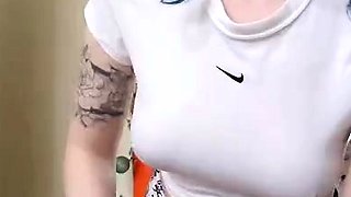 Webcam milf with breast milk live hardcore masturbate