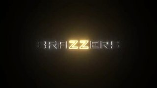 Big Tits Lissa Aires Gives Blowjob in Car - HD Brazzers