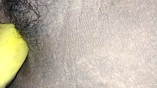 Satisfying the son-in-law's sex with a banana