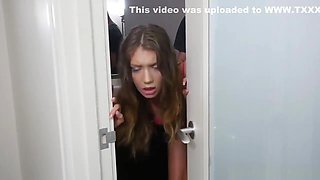 Mother Caught Chum's Daughter Hide And Go Fuck