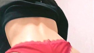 I Just Wanted to Try and I Ended up Wet in HD