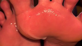 Virgin Cuck CEI Foot Humiliation