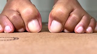 The ebony giantess does yoga