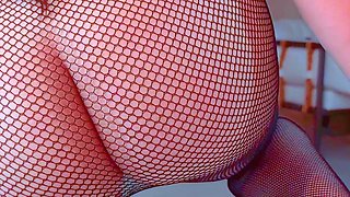 Big Booty College Girl Rides a BBC: High Quality POV Scene