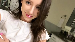 Pulled amateurs close up car sex