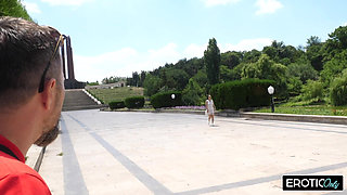 What German Housewives Do with Their Neighbors