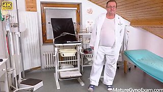 Big Boobed MILF Barbara Bieber Gets Hot Pussy Exam in 4K - Fingering & Gyno Fetish