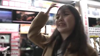 Japan: Blowjob, Amateur  Cumshot Porn