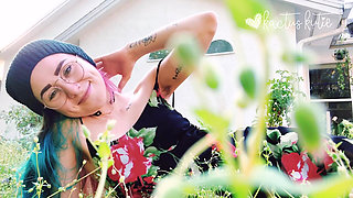 Laying in the Grass with You Gfe
