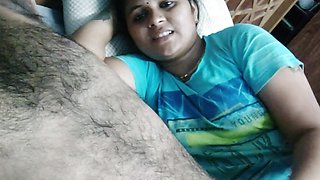 Mallu couple hot romance with hand job, Vaishnavy doing hand job with Sharun Raj cock, Mallu girl loves to do hand job