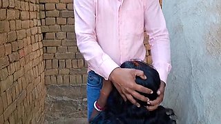 Desi Bhabhi Fucked Hard by College Student on Farm - Big Breasts in Saree