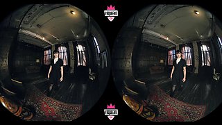 Wednesday is Horny - VRQueens