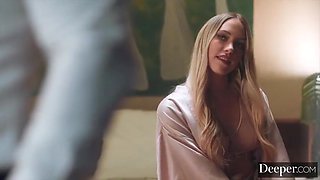 Khloe Kapri - Obedient Baddie Deepthroats His Massive Cock