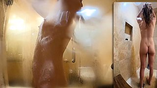 Hot amateur blonde pregnant toying her pussy solo