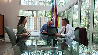 Ricky Johnson And Angela White - Wants To Taste Her Business Partners Big Black Cock