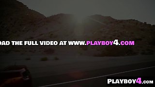 Amazing black girl posed totally naked