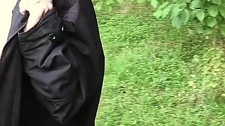 Curvy MILF Naked and Flashing in the Park