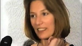 Deutsche Amateur -Milfs im Lesbendildo -Interview