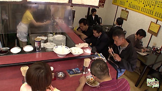 In This Bakery, She Worked Casually, but Then a Colleague Ejaculated on Her Face