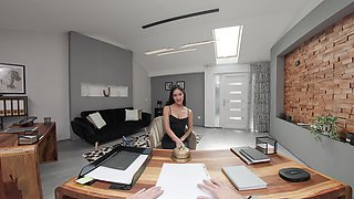 Personal Secretary Starring Carolina Guerrero