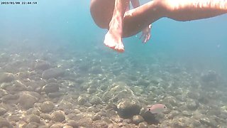 Underwater Masturbation Exhibitionist Girlfriend