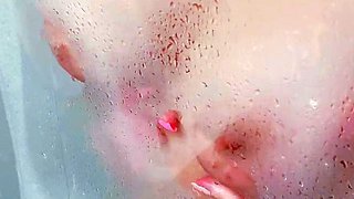 amateur candy i flashing ass on live webcam